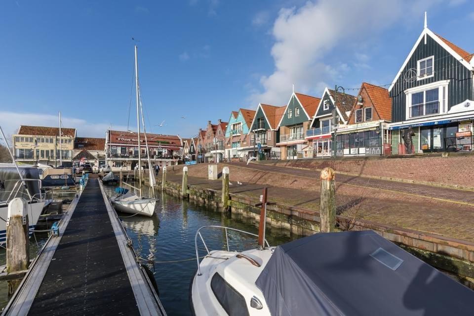 Cosy Apartment At The Lake In Volendam Buitenkant foto